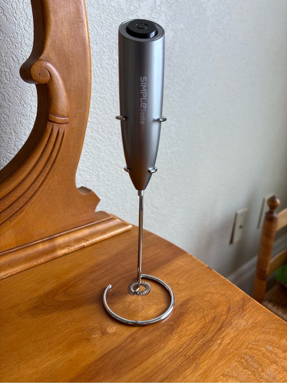 SIPMLEtaste Silver Handheld Milk Frother